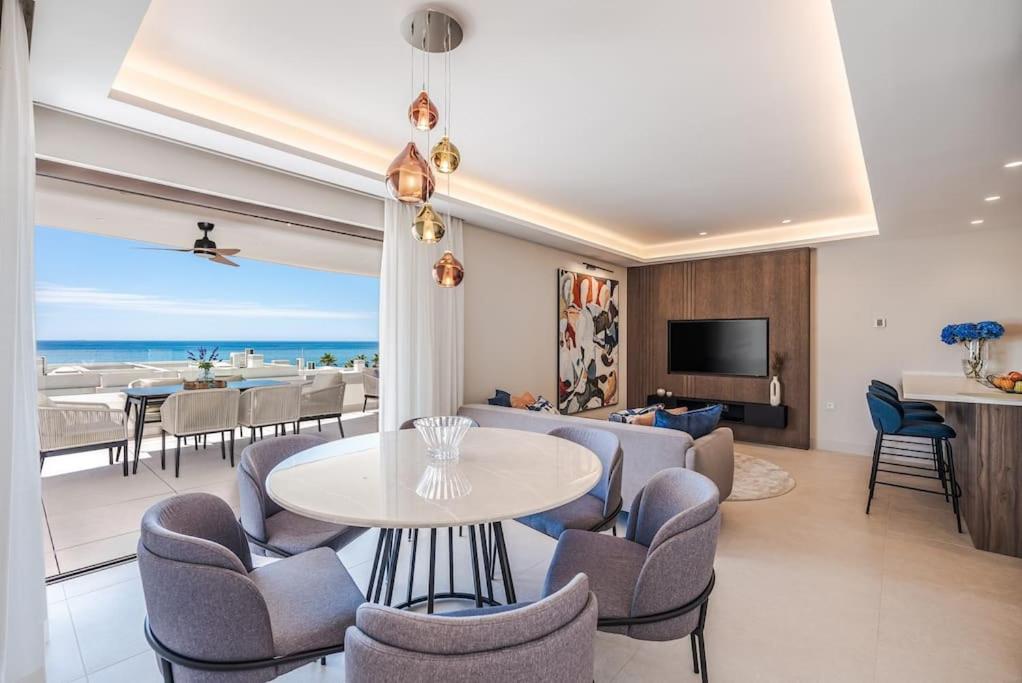 Ultimate luxury sea views at Velaya RDR408, Estepona