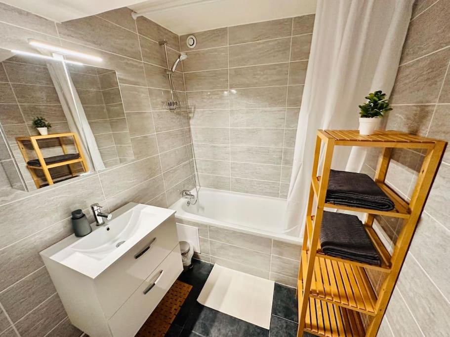 Cosy Saint-Denis 2 personnes - 4