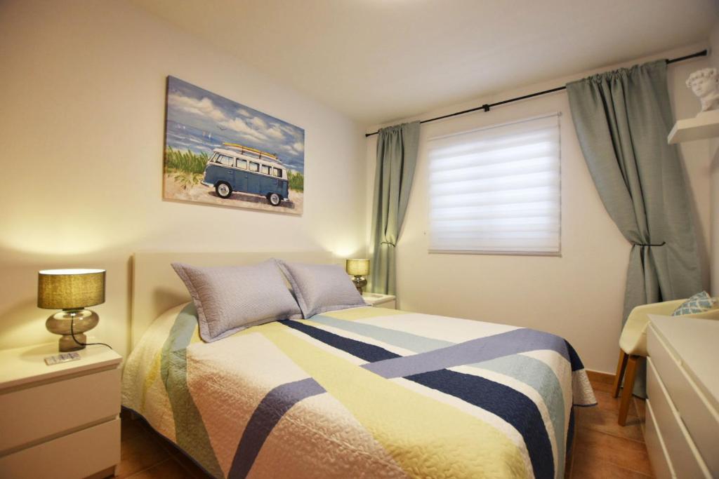 Book Jet - Sunny Holiday Home with Garden and strong wifi - 4
