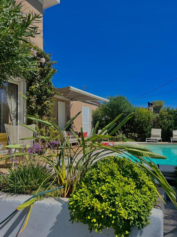 Villa de charme avec piscine à proximité des plages - 4