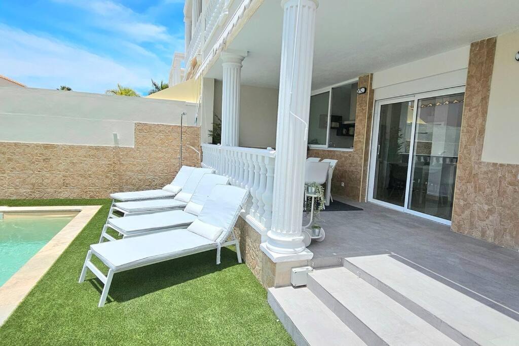 Luxury villa with private pool and cinema by Vapagó Tenerife - 4