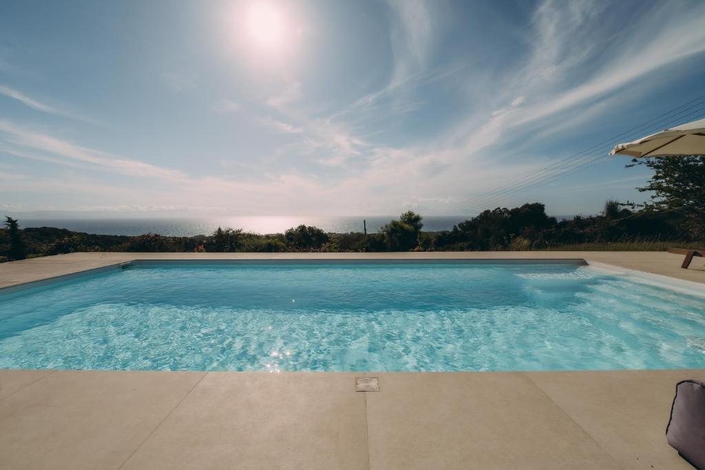 Villa Filokalia With Exceptional View - Happy Rentals, Kastro Kyllini