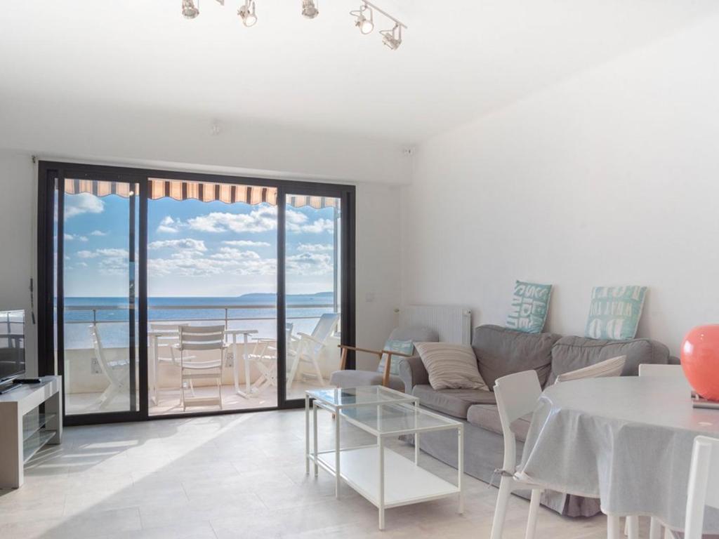 Beau T3 pour 4 personnes, vue mer, au Lavandou - FR-1-803-40 - 3