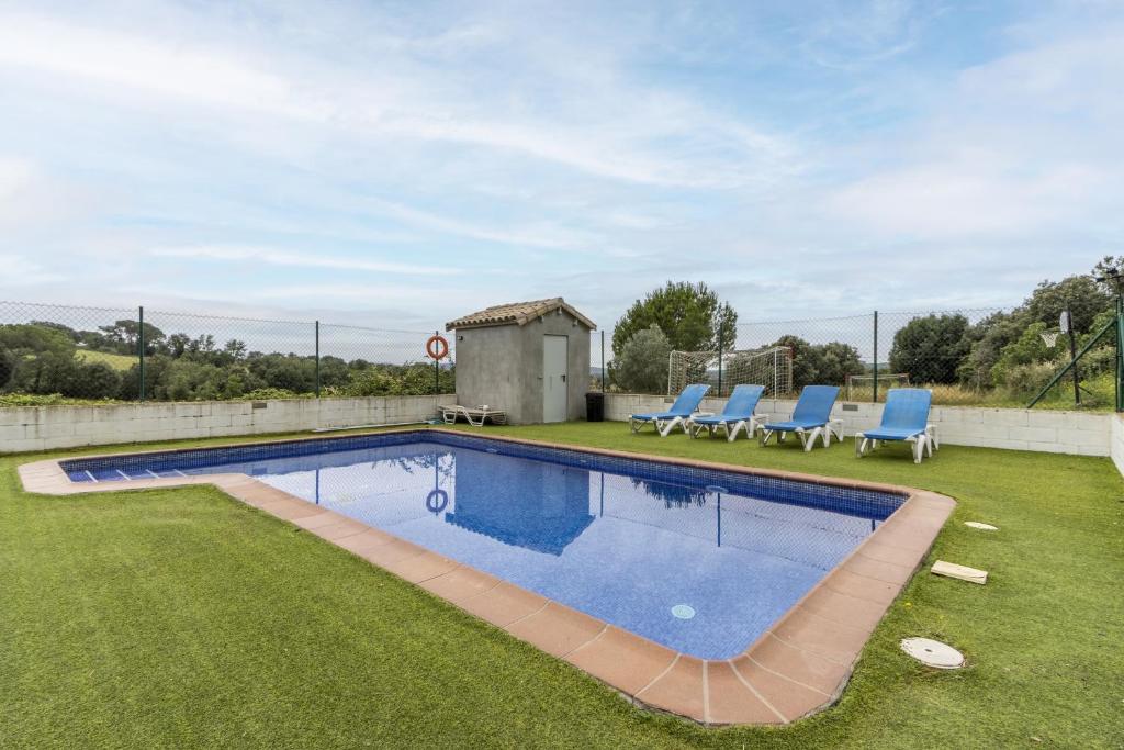 Cal Viudet, Caserras