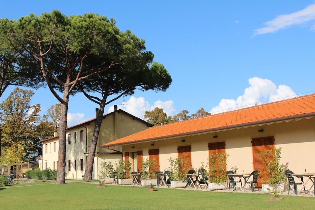 Hotel Villa Rosy Torre Del Lago Puccini Viareggio Hotel Villa Rosy Torre Del Lago Puccini Viareggio