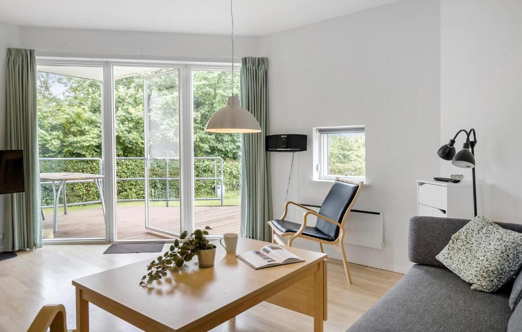 Gudhjem Søpark Lejl 23, Gudhjem