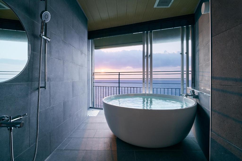 samana hotel Yakushima
