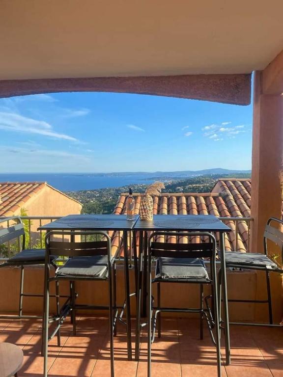 Très bel appartement T3 avec splendide vue mer - 2