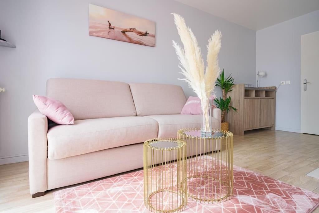 Studio Rosa, Vigneux-sur-Seine