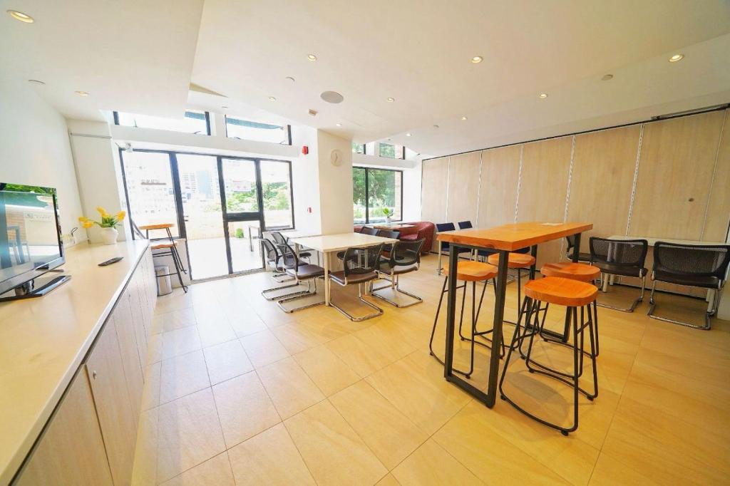 더 살바션 아미 부스 로지