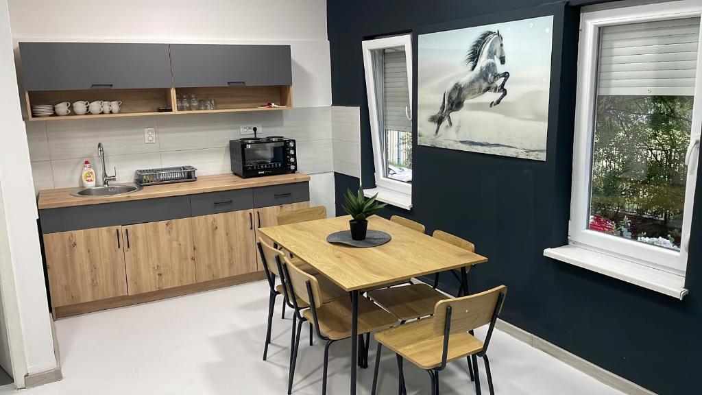 Hedonist-Boulevard Stayhouse - 1