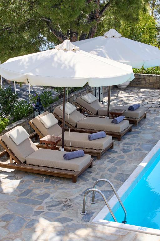 スイミングプール