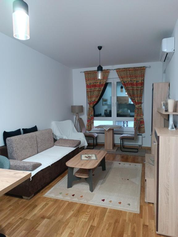 Apartman LIpa - 1