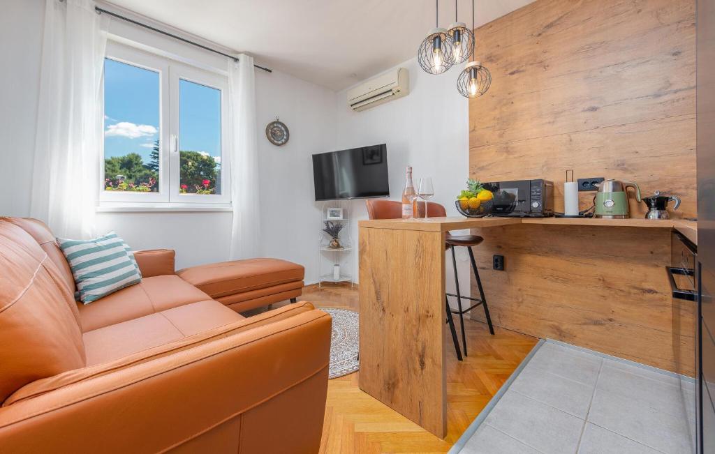 Stunning Apartment In Zadar With Wifi, Zadar