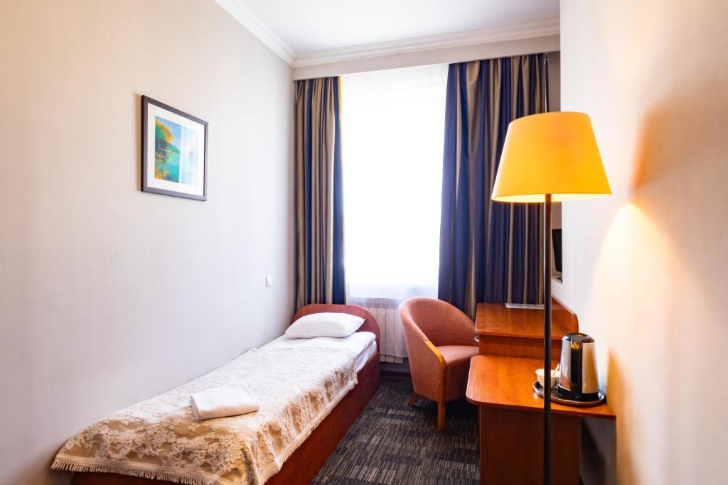 Noclegi Stadion Bed & Breakfast — Hotel rooms in Warsaw, Masovian