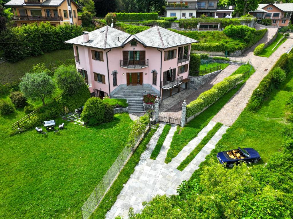 Villa Grel - by MyHomeInComo - 2