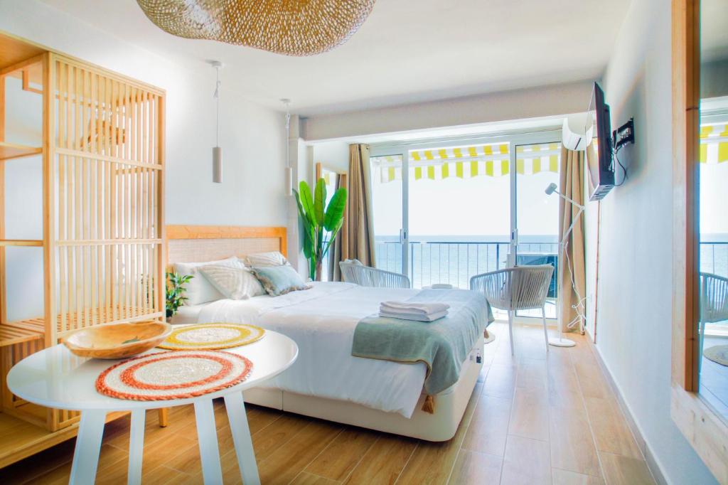 Lemon Beach Boutique Studio - 2