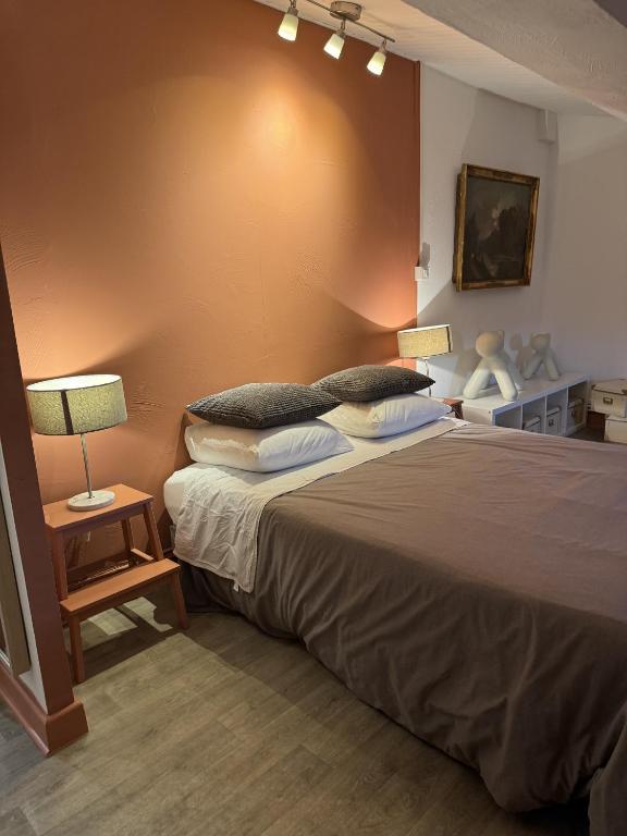 Maison Bacou cité 2 - 4