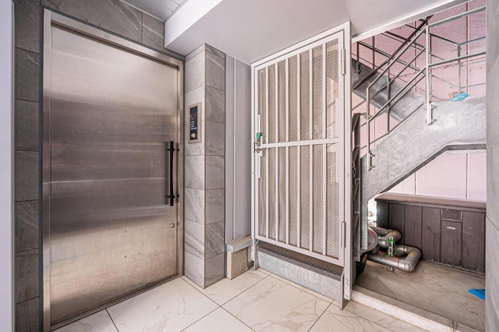 67 Apt Kinshicho