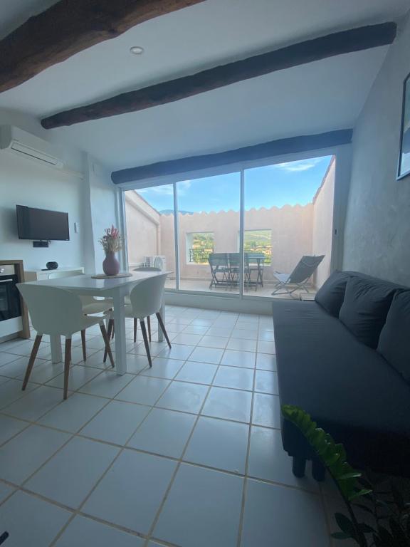 Appartement Bedoin avec vue sur le Mont Ventoux - 2