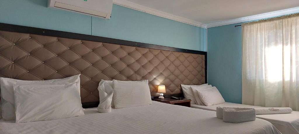 Epikaizo Guest House