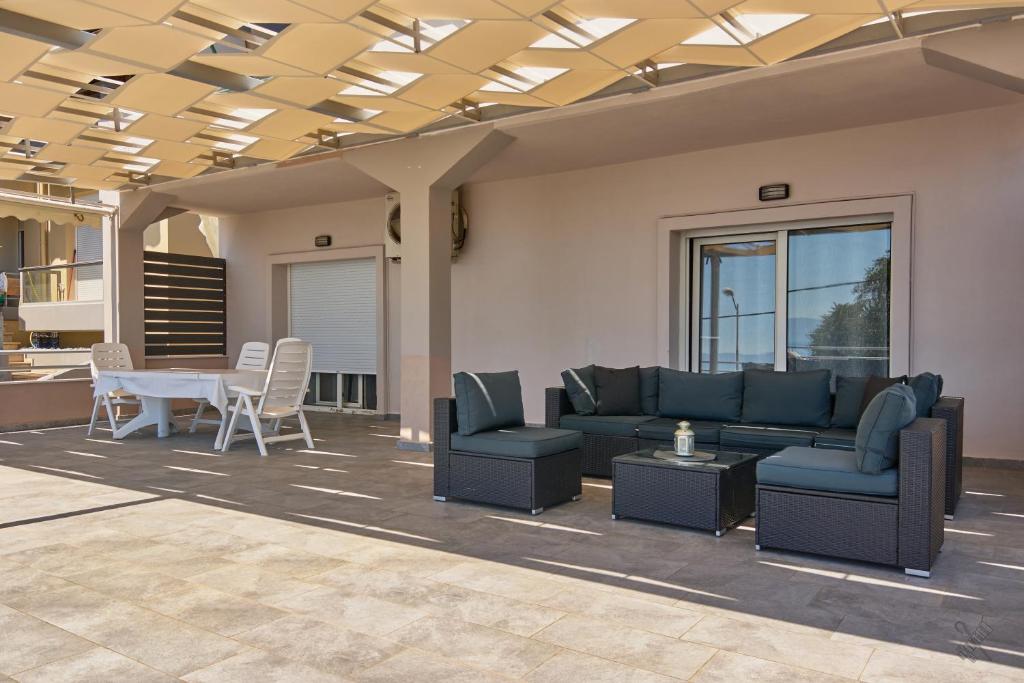 Stellar Dreams, Kavala