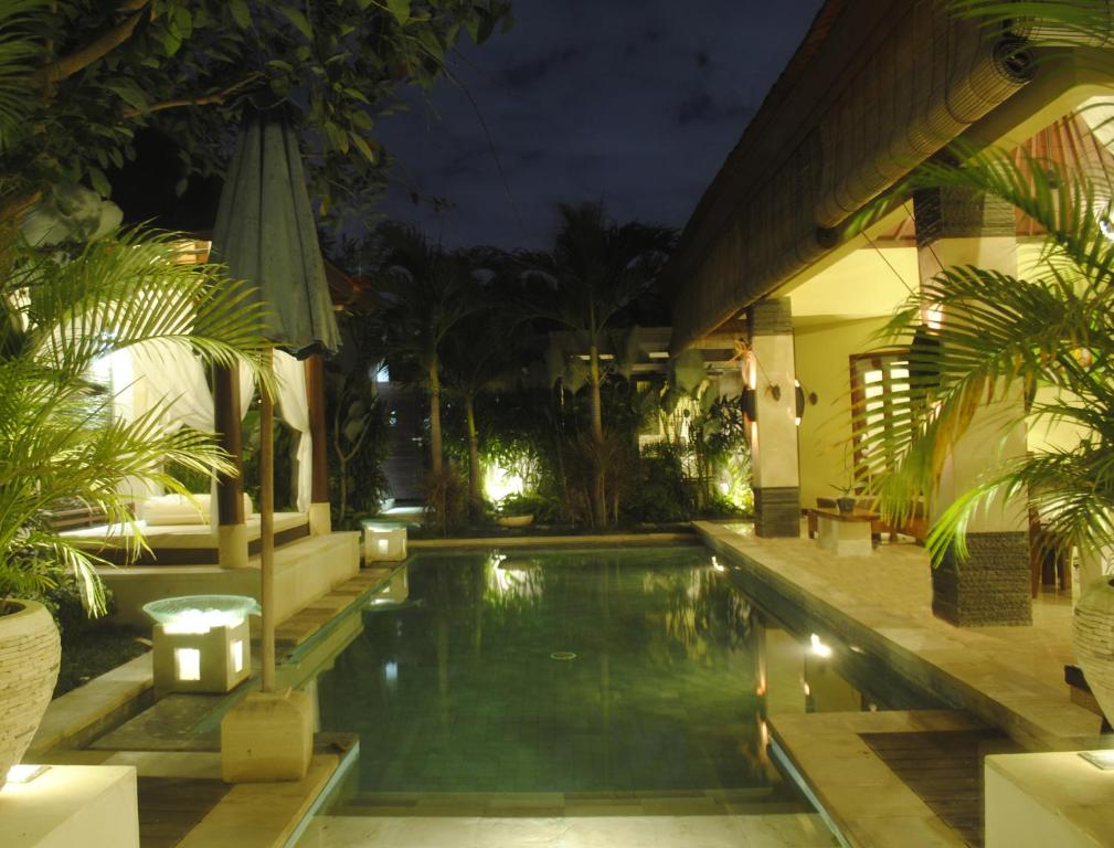 Nike Villas