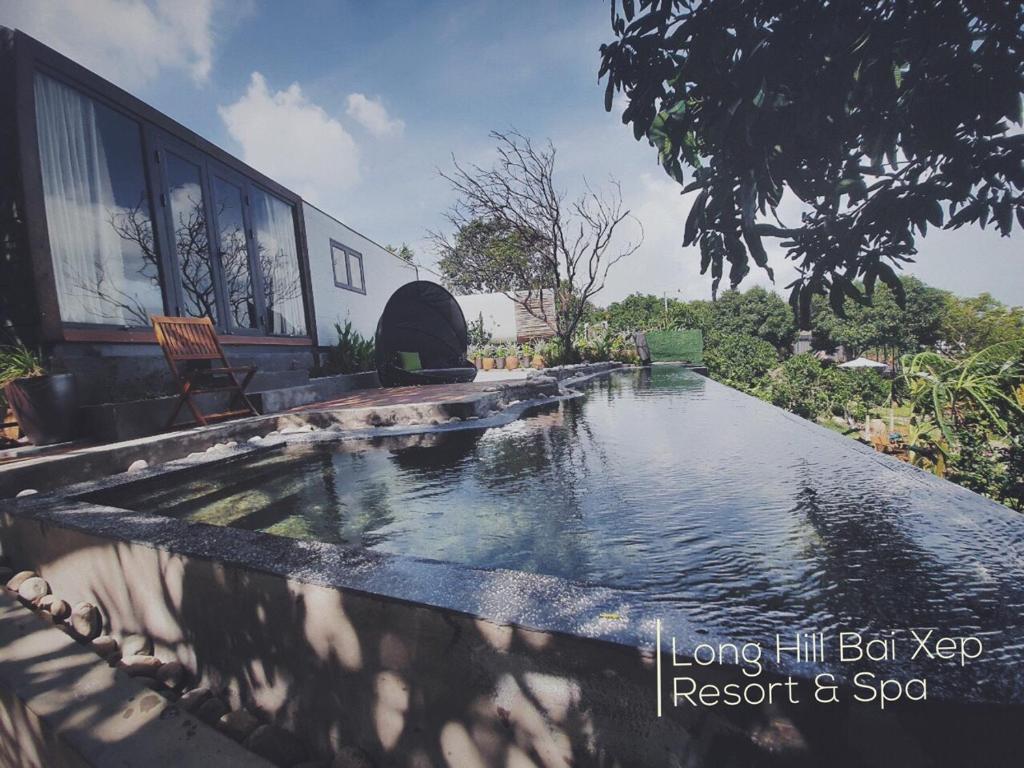 LONG HILL Bãi Xếp Resort &#038; Spa