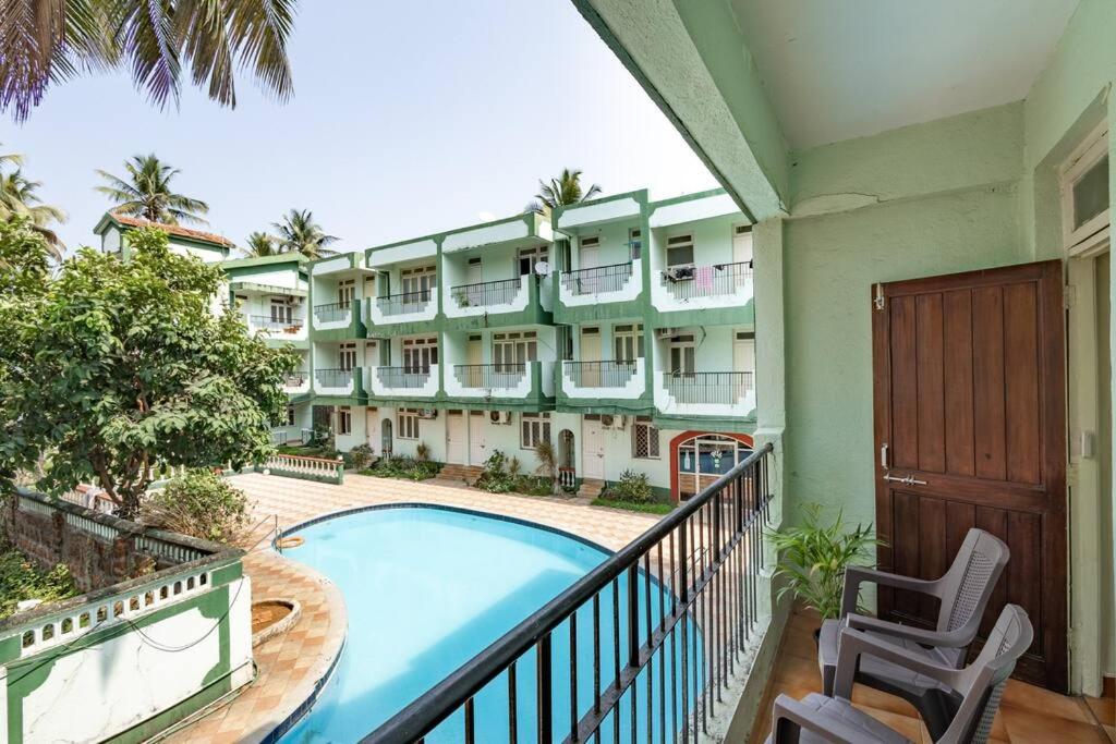 AC 1BHK Pool View 10 Mins Walk To Calangute Beach, Calangute