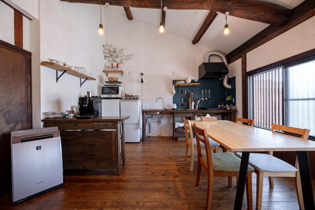 B&B Hachi