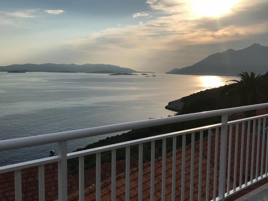 Captain Branko, Orebić