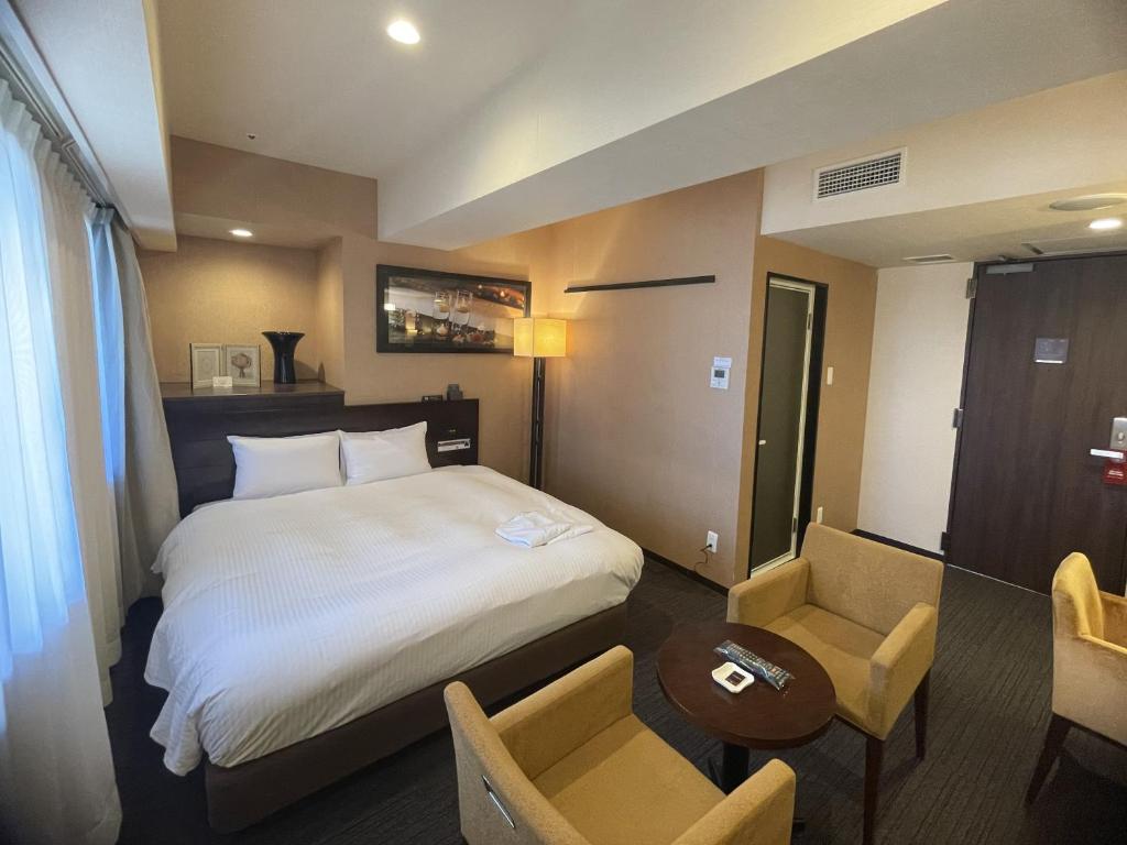 Lagunasuite Shin-Yokohama