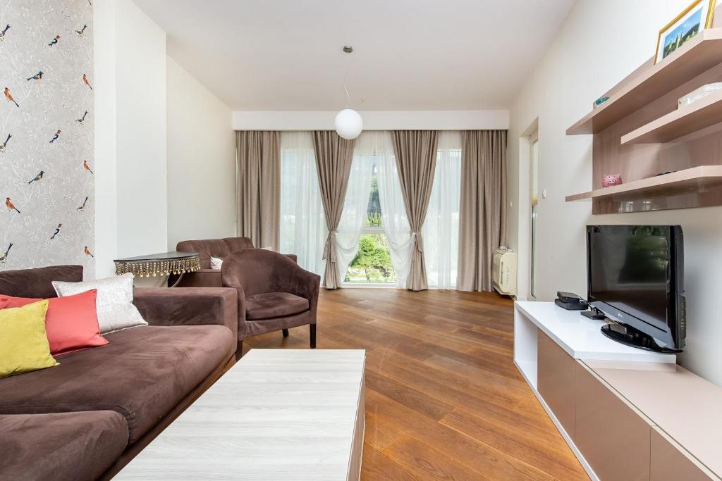 Apartment for life in Budva - 1