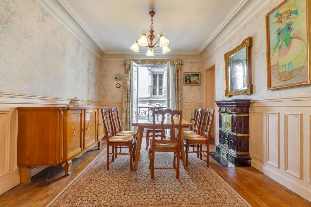 Chanzy-Spacieux appartement familial Place de la Nation - 5