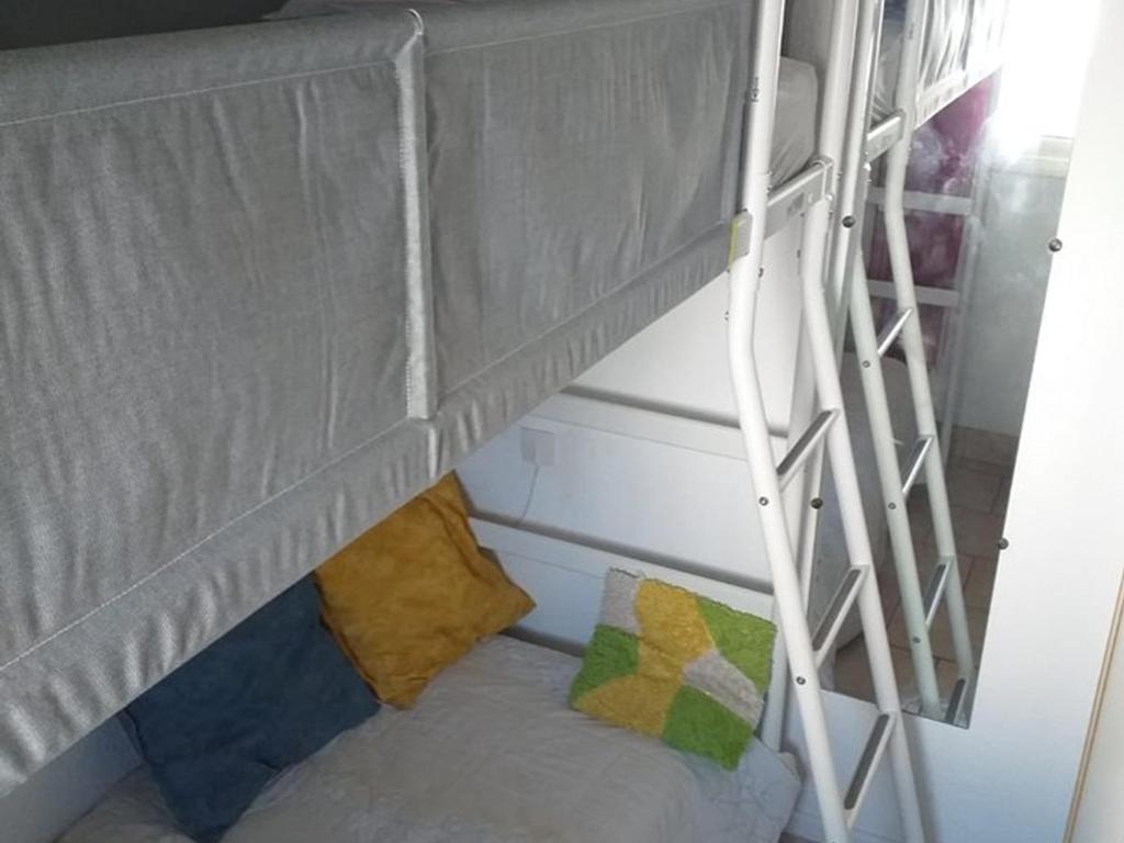 Le Lavandou: Studio 4 pers, vue mer, proche plage, parking - FR-1-803-27 - 5