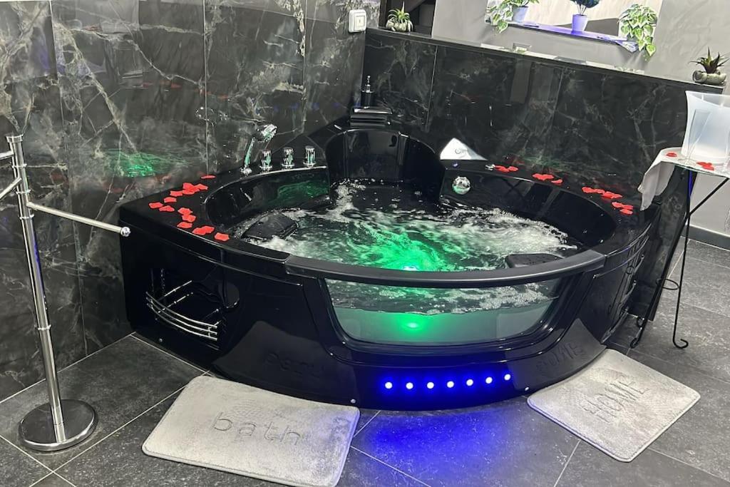 Marilyn Rooms - Suite Catania center, Katánie