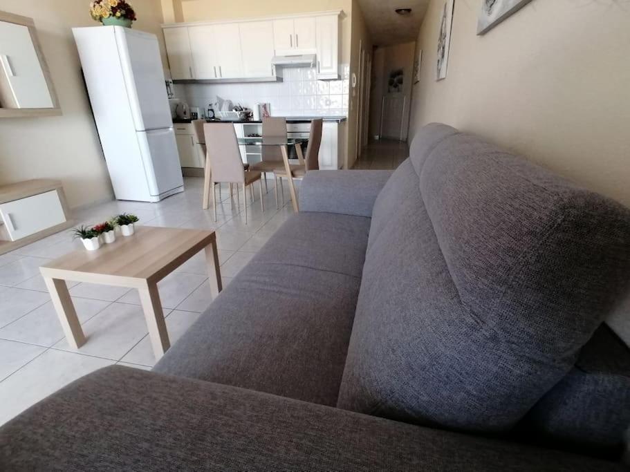 ROCKIN' VIEW COSTA ADEJE - 2 br, great terrace, parking, pool - 5