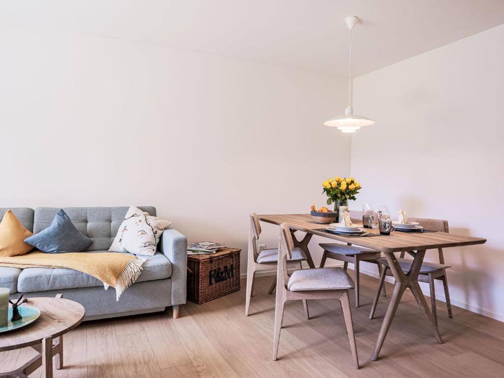 Apartment Chesa Palüdin 13 - Pontresina by Interhome - 1