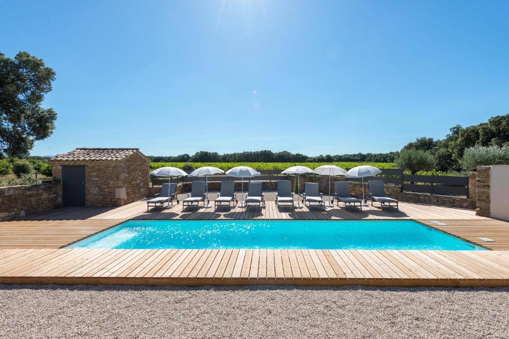 Le Mas des Aracil 1 - Appt climatisé 6p, piscine, Suze-la-Rousse