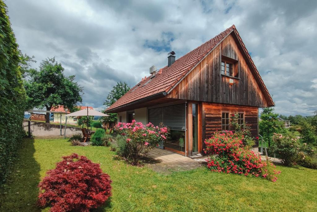 Tailors House - Happy Rentals, Gradac