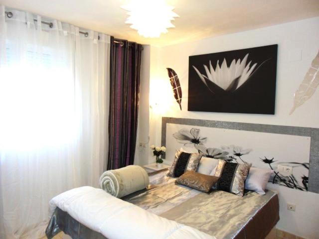 Apartamentos varios con 2 dorm en Marina Dor , la playa de Amplaries 47 , vista lateral al mar - 5
