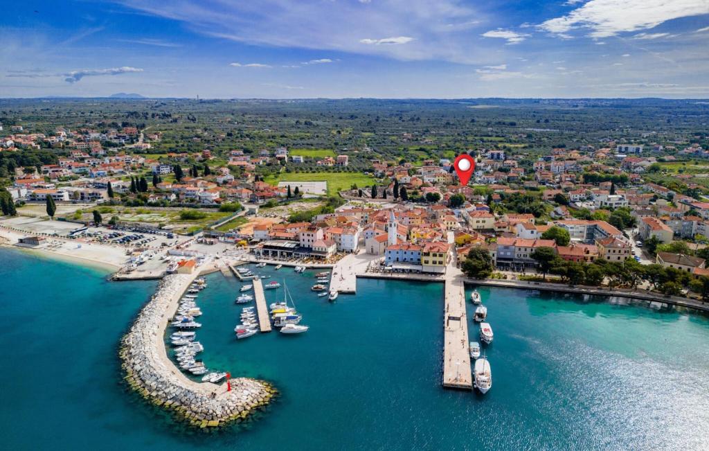 Beautiful Apartment In Fazana With Wifi, Fažana