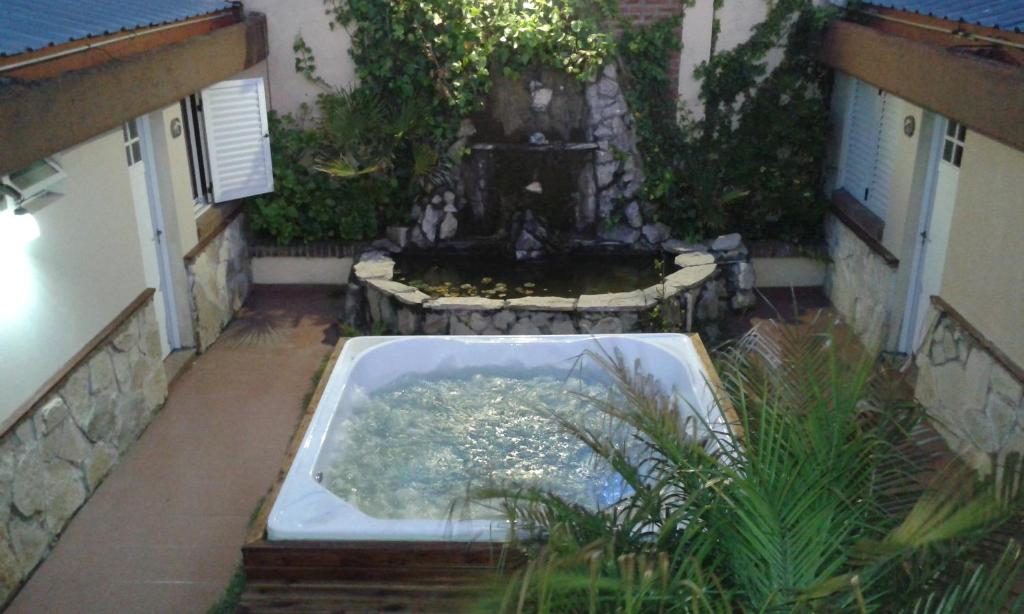 Petit Hotel - 1