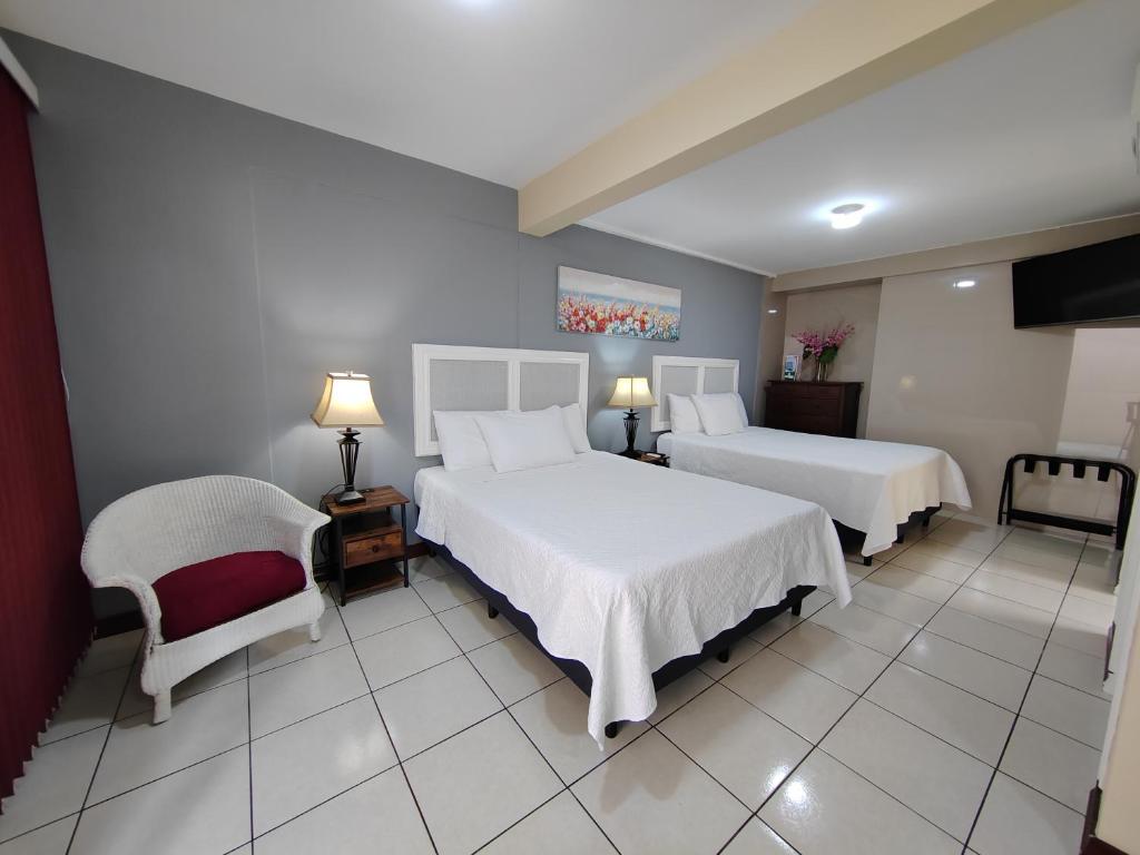 Hotel Bamboo Aeropuerto