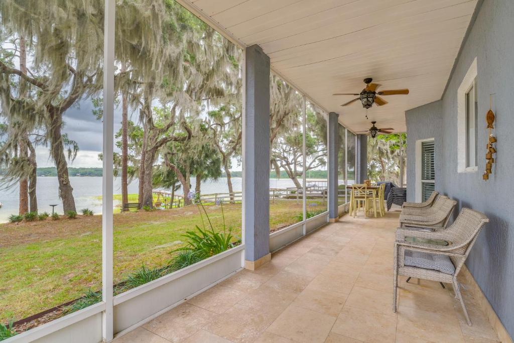 Private Beach at Lakefront Summerfield Getaway!, Summerfield