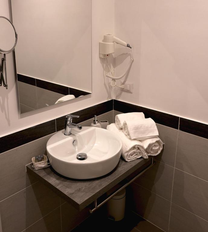 Le Coq Suites photo