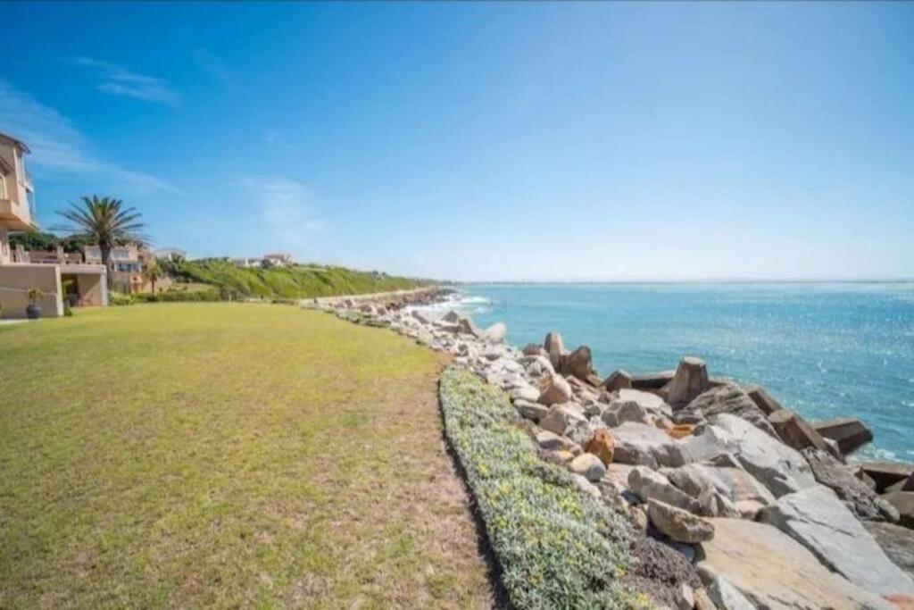 Ocean and harbour view, St Francis Bay