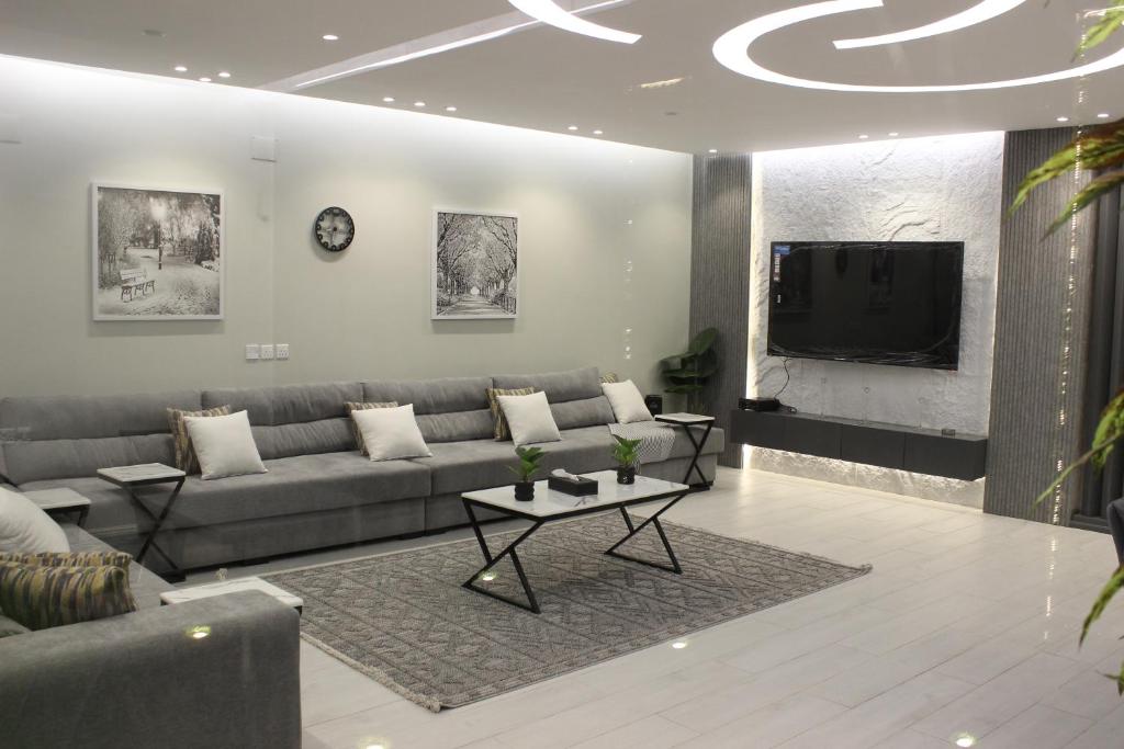 الشاليه الرمادي, Táif