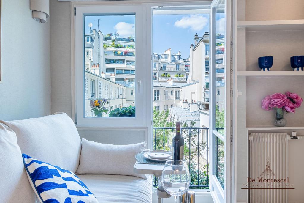 Montparnasse Central Studio with AC 11 to 14m2 in a prime location - 1