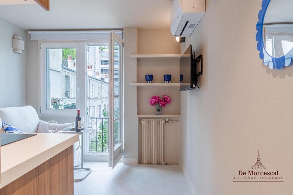 Montparnasse Central Studio with AC 11 to 14m2 in a prime location - 2
